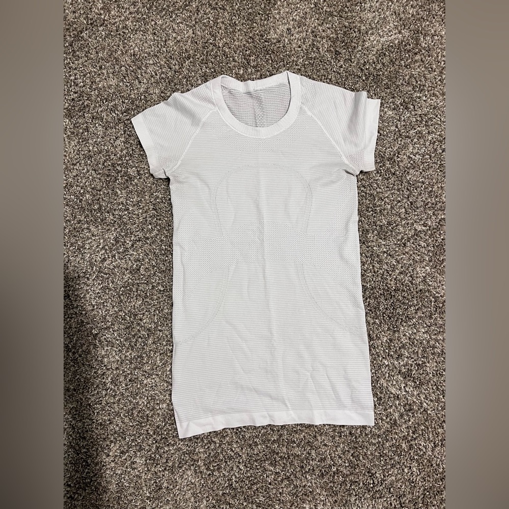 Lululemon shirt